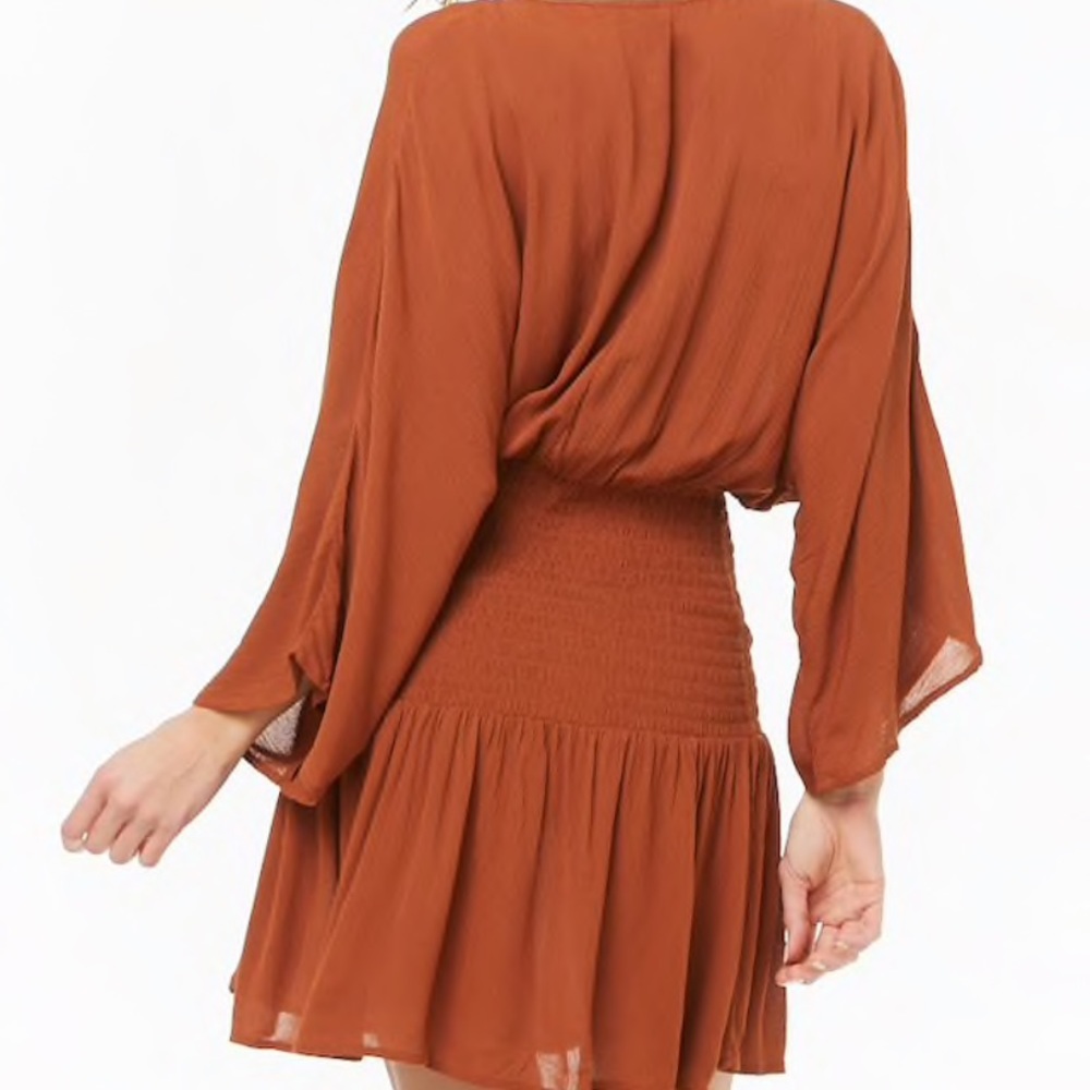 Dress - Picture 8 of 8
